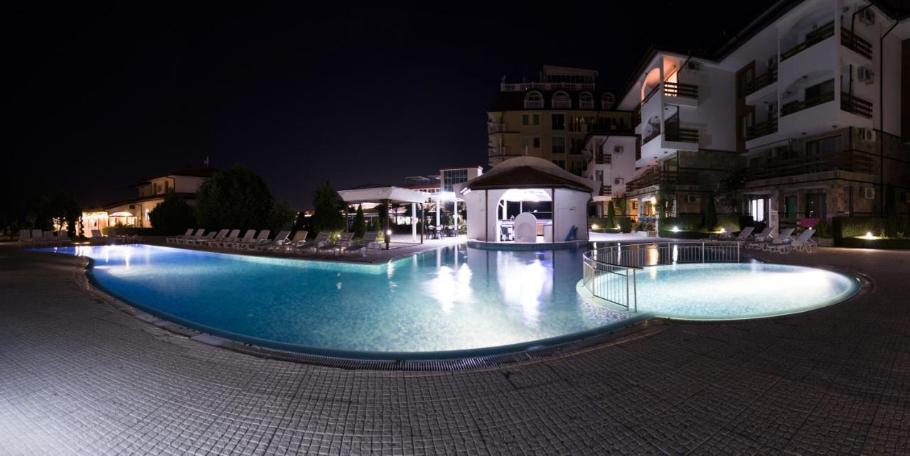 Vm Apartments Robinson Beach Поморие Экстерьер фото
